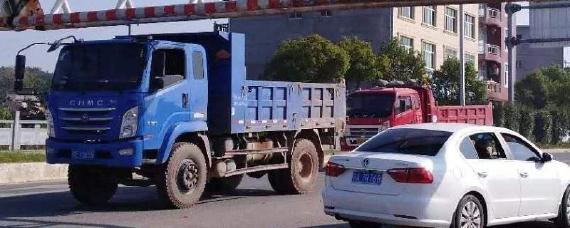 货车限高多少米