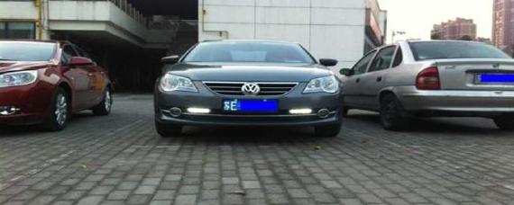 车熄火了为何日行灯一直亮