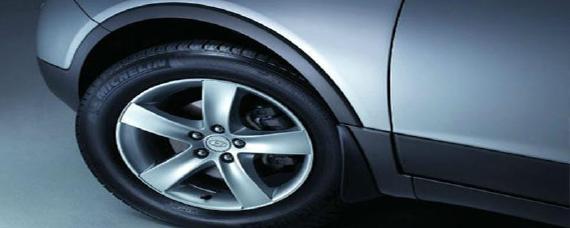 家庭轿车轮胎多久换一次