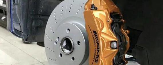 前轮刹车卡钳在前面和后面的区别