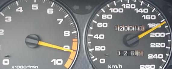 高转速开车伤车吗