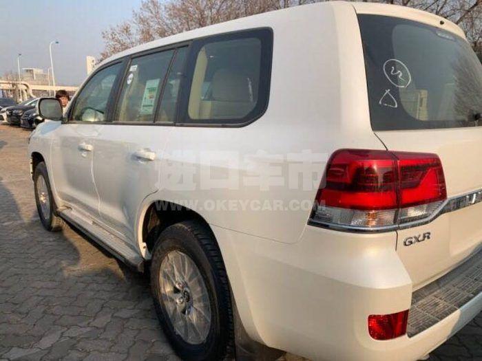 2e84b380aa5e4957b1a83ce26a1c3615