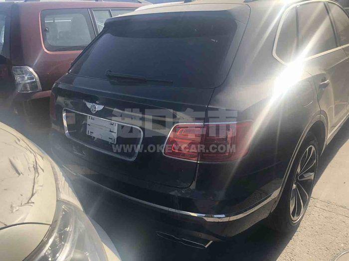 992b7d1a557f4c799f20cc7ba4969baa