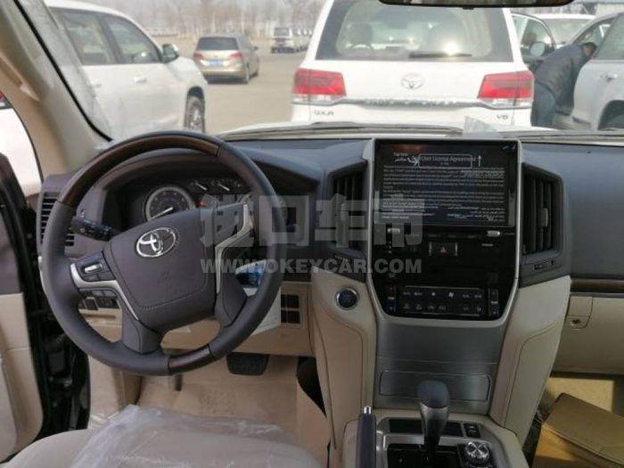 e18d75cc6f5b446ba896f61e523ada17