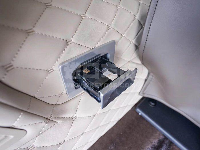 03aea614ccfd164665ac58d750ac52a