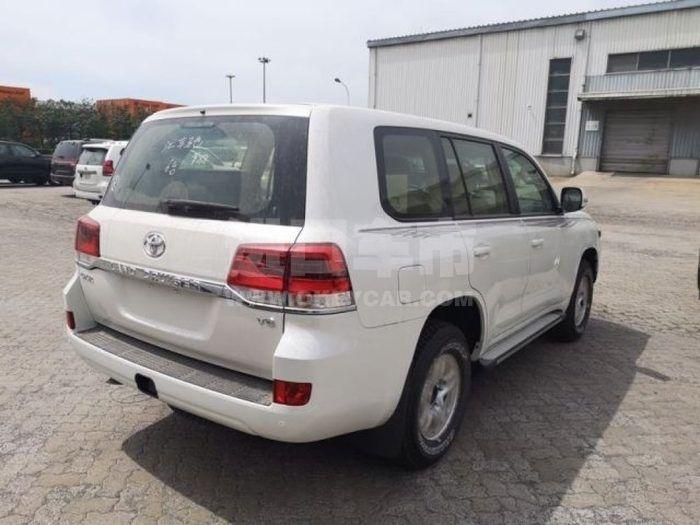 3b502fa6e5894d2b83c1720c32be77ab