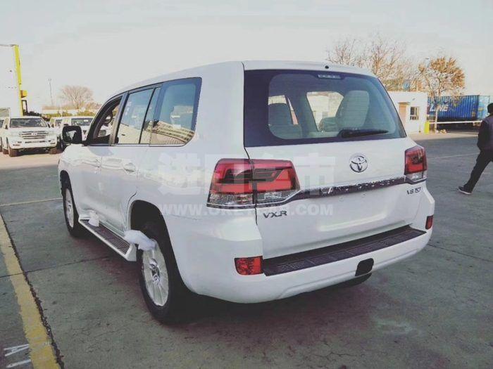 fbb7a93e10ae4b30b30d5f9d1041fe48