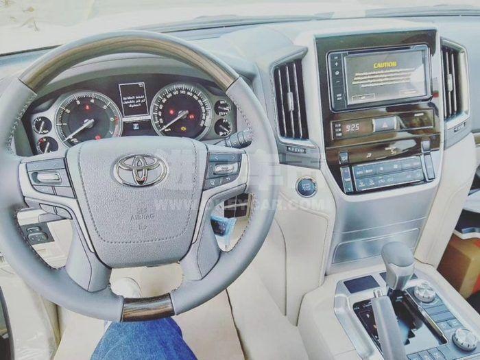 2190c4c272d940d19877105cf88a4e28