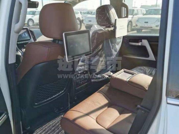 6c769874e944435a83bad7a5411fb0e3