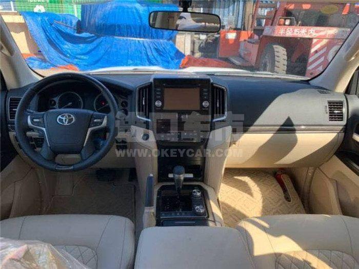 eae337c1fb1b42bc8fb3645f8a20bd75