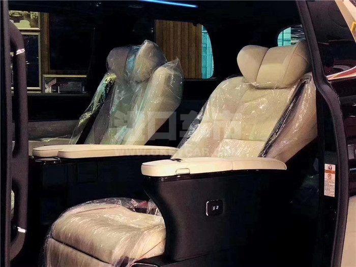 bef10056ec59ef927fd1f607d1a1fc0_副本