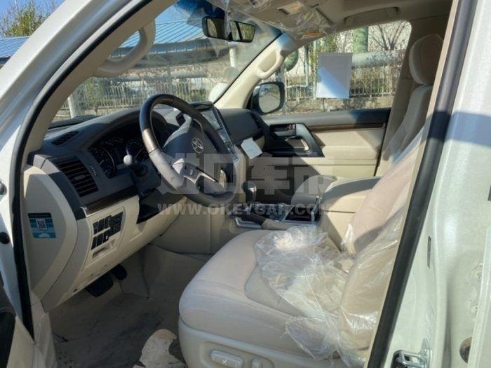 814aad7b8ea14fe0a6247e8d30967389