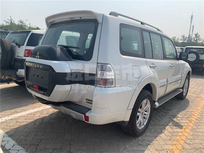 17db52bd832175e034bf6c6aa0bc845f