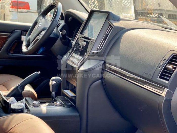 12b534660f8404ac67beed3aebc889e