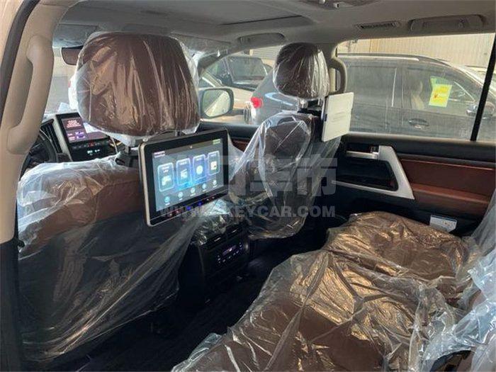 92d89f74383e568d104ababa948d568