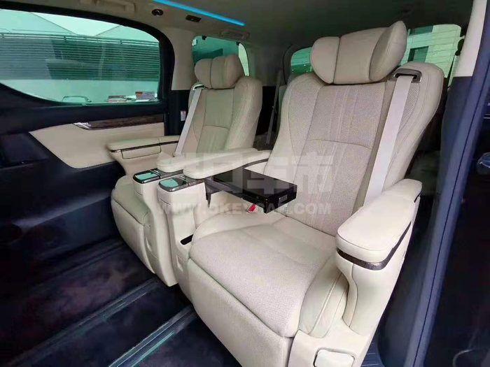 ba5f30d34c74c0b7a2c17067372e8a5