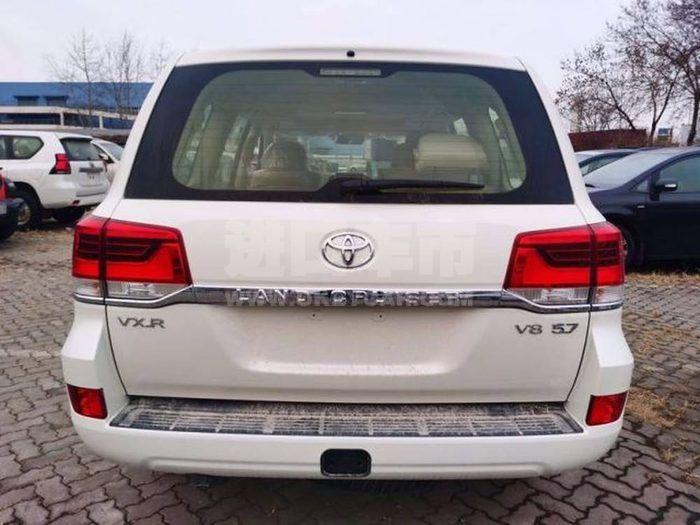 4beadcc0fcb14f3688c74f9a94d68383