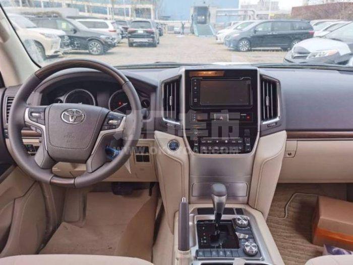 eeae4d8a31b045e1aa9298f022f63e00