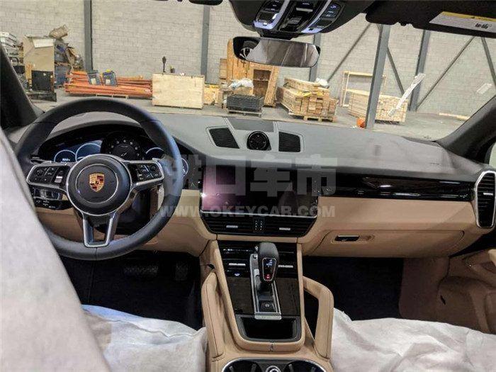 19ee5070dd46060bd52ed0b3d9f07aed