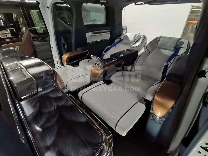 245a3e934d8d52080f60506def9091b