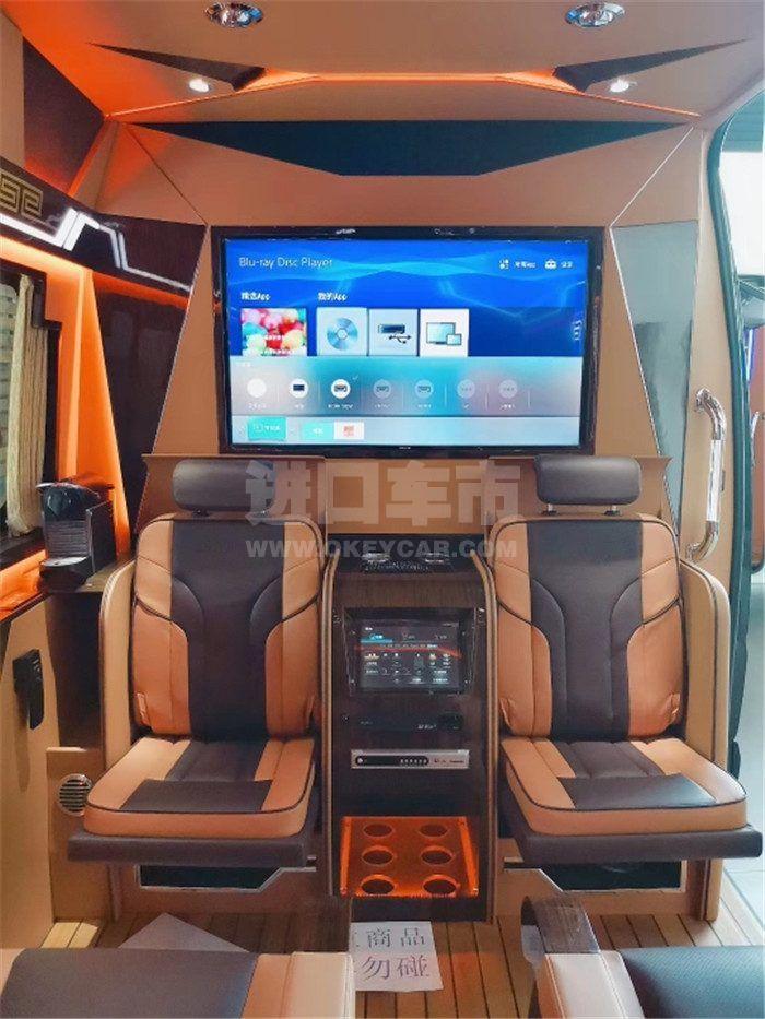 905c51859e8d3fc110f9d5de60756d59