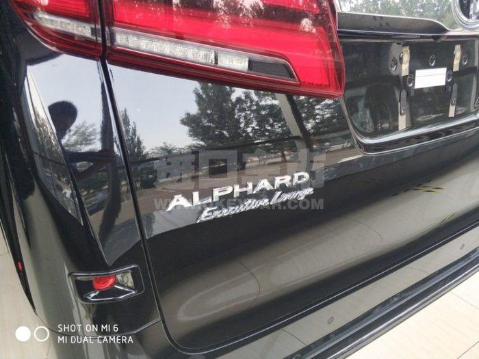 2056b60f78694523a1993d10172a65f1