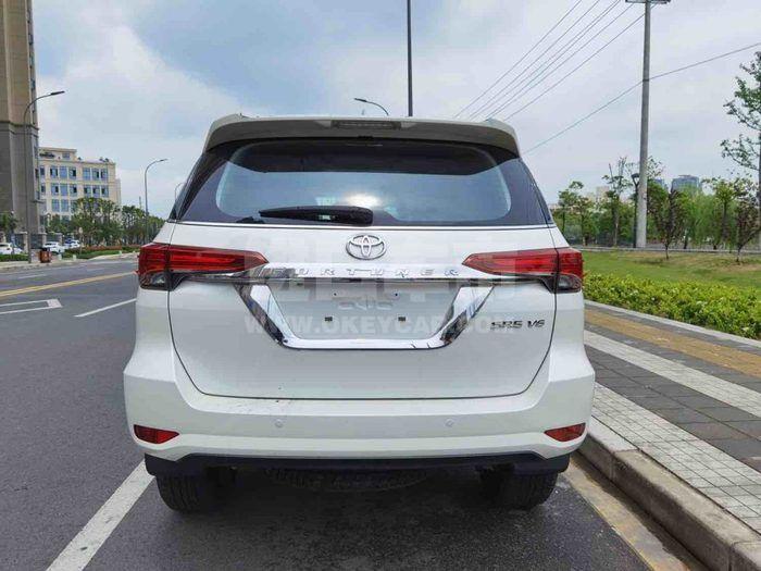 b81435b7a60f43a09ba4d665f88ca093