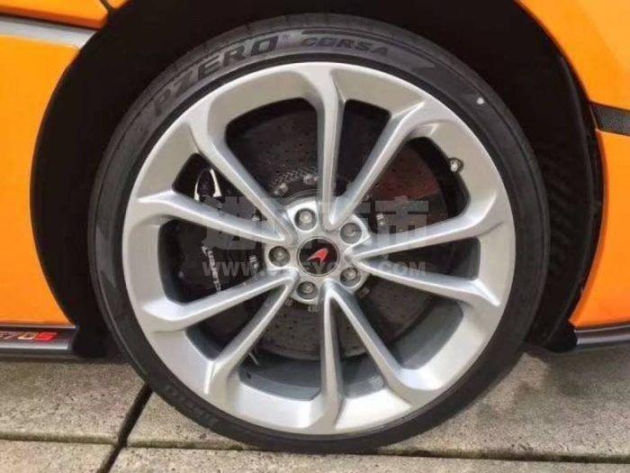 7730803a709b4c1190d56f42c9fab3ba