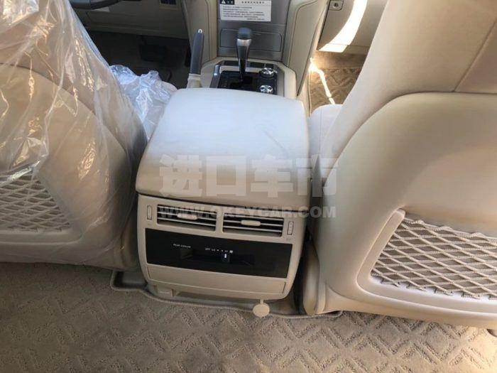 03ab444e9c0f4705b70bd4264c825684