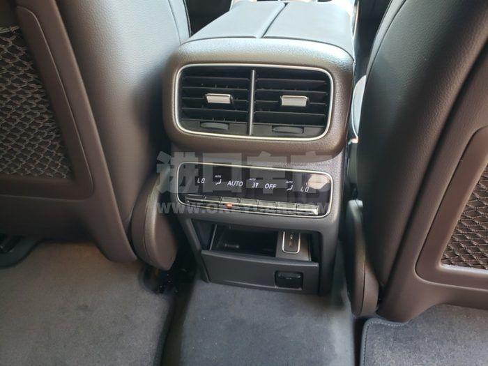 26df24acd97b425d97fd1556b721d57e