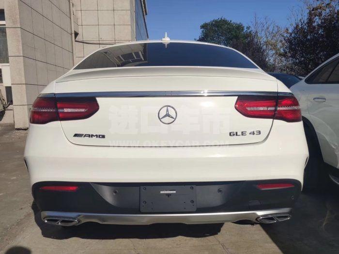 0efb00734d25476cbb02a3b5f4f6d920