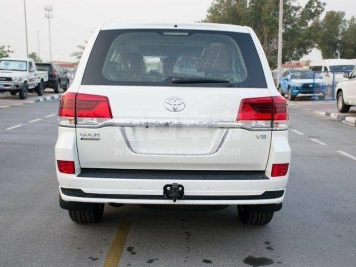 cdf9e2526fef4065b2d39cf1c9e5c825