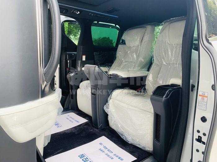 986d286fea36fe1a550ca656ad12ae7