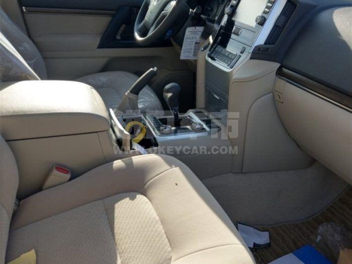 f_900x675_0_q87_autohomecar__ChsEml57WXiAFCZzAAJUHcb-bOg741