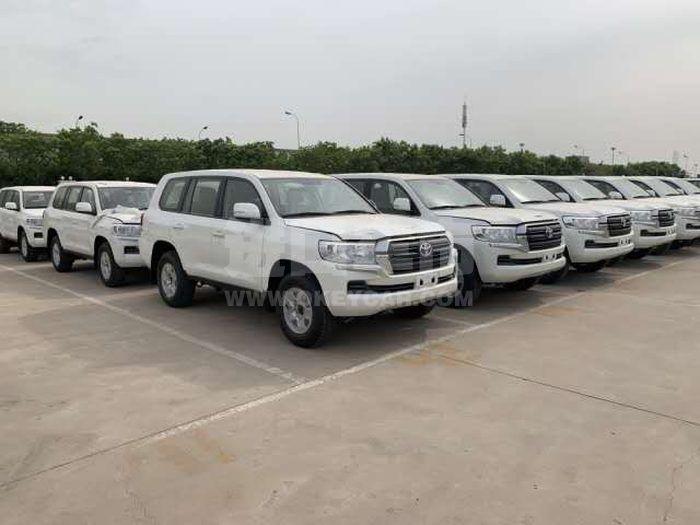 fefe0f1c1fa440e92a661e927524996