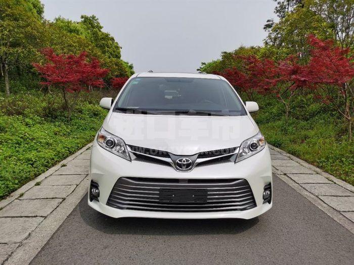 f_900x675_0_q87_autohomecar__ChsEnl67XdKALI8UAAMVrf0CeC4914