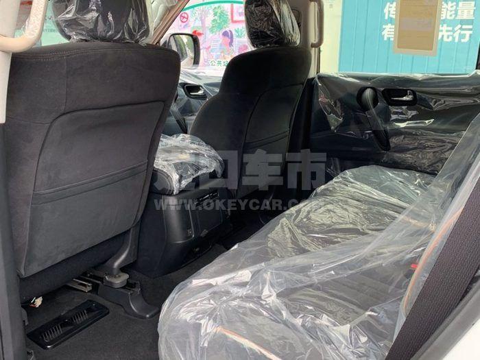 f_900x675_0_q87_autohomecar__ChsEml7q01yAZRuFAANREZpNydI591