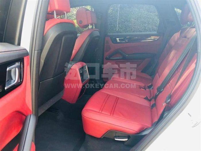 f_900x675_0_q87_autohomecar__ChwFql7pwYKAChKiAAFs1Hzp7Ro664