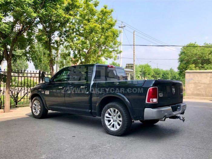 f_900x675_0_q87_autohomecar__ChwFlV7Yl5iAYerAAAM2VxEyRMk629