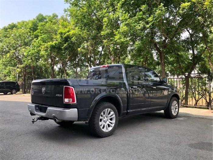 f_900x675_0_q87_autohomecar__ChwFk17Yl5aAcjziAARB2zcoBr8961