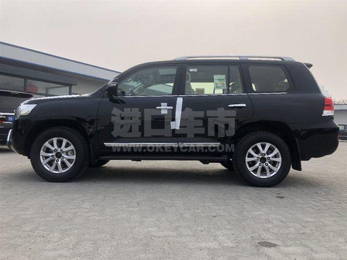 f_900x675_0_q87_autohomecar__ChsEoF5V68mAdkk3AAHLz_aOw0Q356