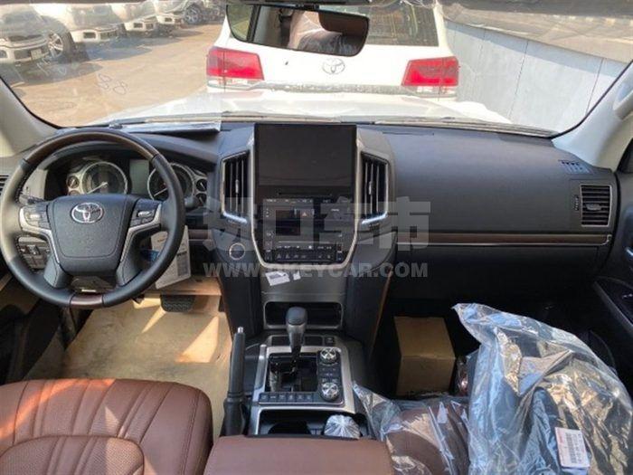 f_900x675_0_q87_autohomecar__ChcCSF50vDCASPPfAAHwJhA5WUA224