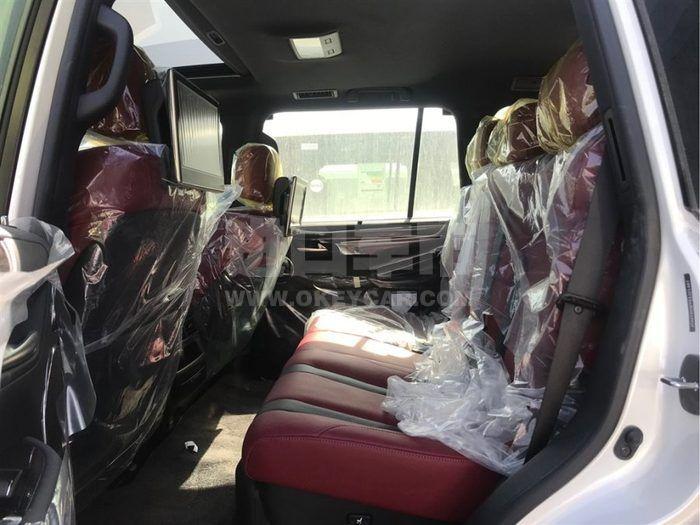 f_900x675_0_q87_autohomecar__ChwFqV7cTEqAQRMhAAIM4nEvbK8455