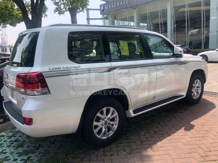 f_900x675_0_q87_autohomecar__ChwFj17pt1eAOi9VAAIuMrKmvco985