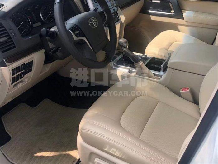 f_900x675_0_q87_autohomecar__ChsEmV7pt1WAMCxYAAGK9ukTzow322