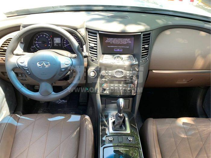 f_900x675_0_q87_autohomecar__ChsEfF7tmZeAcYYIAAI5bFuVo7I095