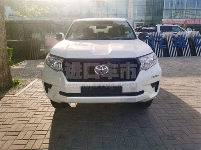 f_900x675_0_q87_autohomecar__ChwFqV7tjs6Af9bZAAGwQoR1ZmY172