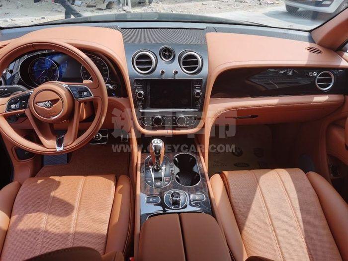 f_900x675_0_q87_autohomecar__ChwFj16mjDmASpb9AAKNb5penLk304