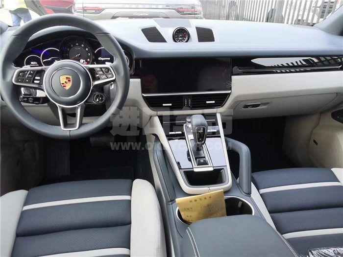 fdfde0273c97a3e2a853bfc1f8b0d97