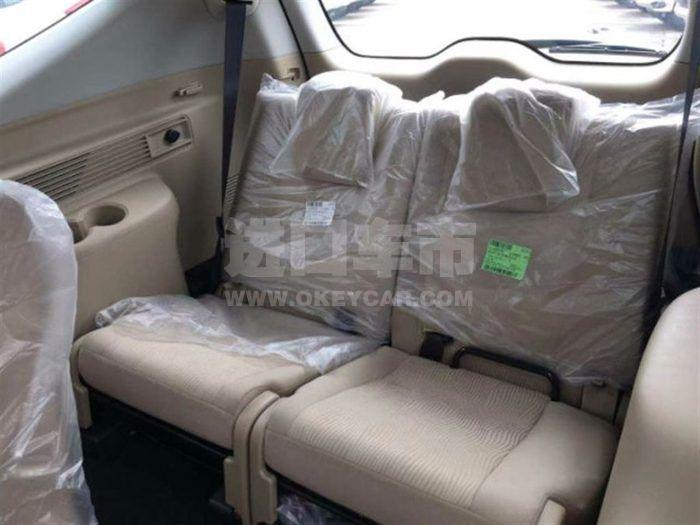 f_900x675_0_q87_autohomecar__ChsEfF4e2_-AKc0CAAFqaKegZu0971